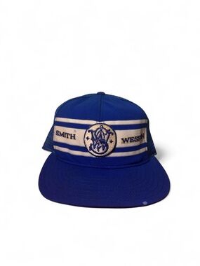 Vintage 70s 80s Smith & Wesson mesh back striped snapback hat blue white USA